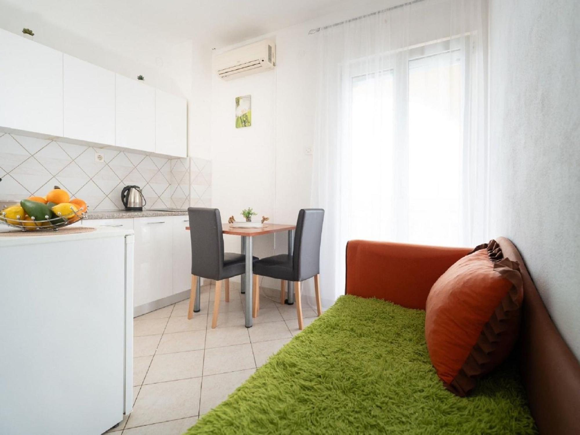 Apartments Milic - One Bedroom Apartment With Sea View And Terrace Gornji Karin Eksteriør billede